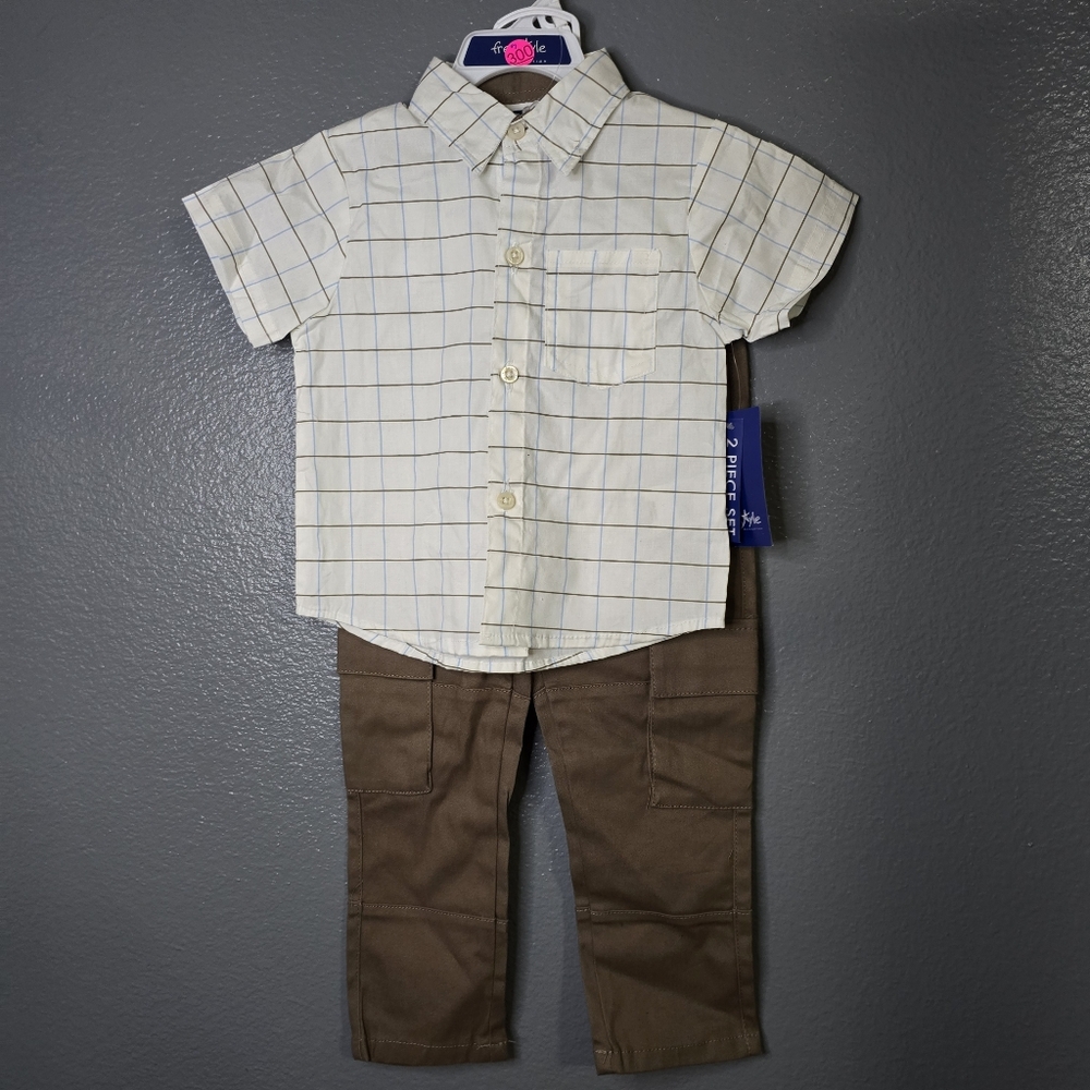 Freestyle Plaid Button Down Boy short sleeve shirt And Pants Set. Size 3t. Nwt